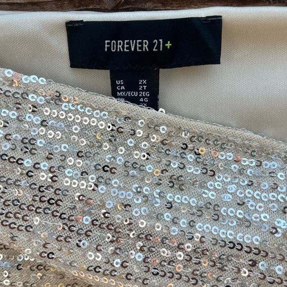 FOREVER 21 | White Sequins Drapey Top & Midi Skirt Set 2X - Picture 5 of 5